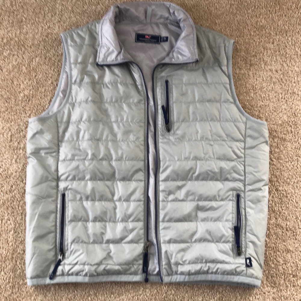 Vineyard Vines lightweight puffy vest